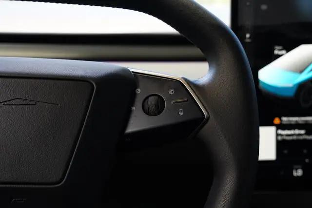 2024 Tesla Cybertruck All-Wheel Drive