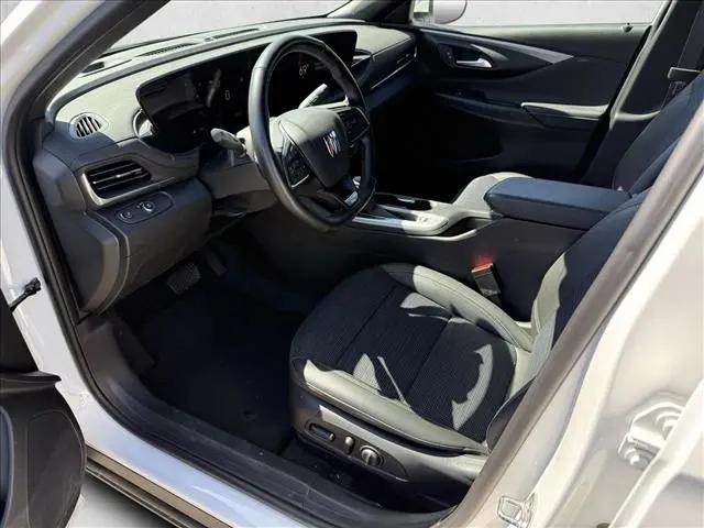 2024 Buick NV Preferred FWD