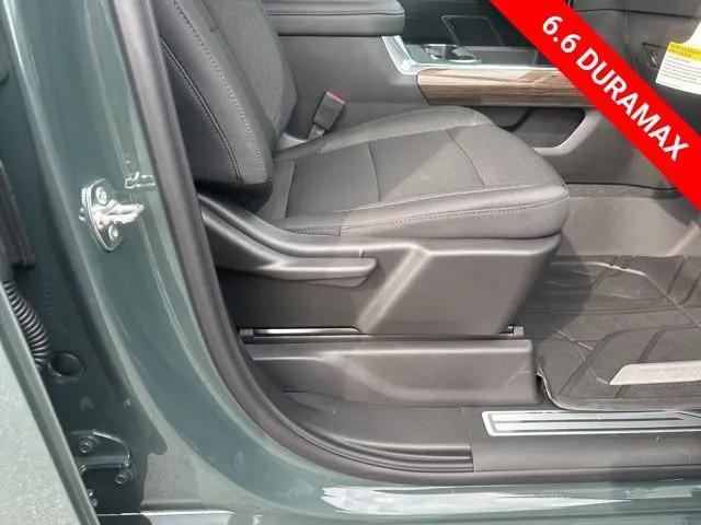 2026 Chevrolet Silverado 3500HD LT