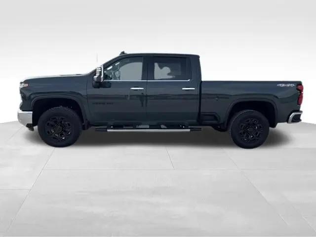 2026 Chevrolet Silverado 2500HD Crew Cab, Standard Bed, LTZ, 4WD