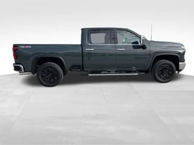 2026 Chevrolet Silverado 2500HD Crew Cab, Standard Bed, LTZ, 4WD