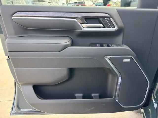 2026 Chevrolet Silverado 2500HD Crew Cab, Standard Bed, LTZ, 4WD