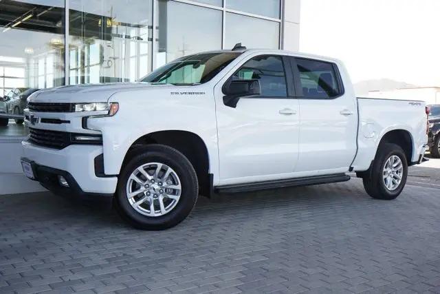 2020 Chevrolet Silverado 1500 4WD Crew Cab Short Bed RST