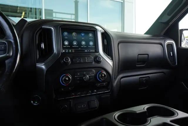 2020 Chevrolet Silverado 1500 4WD Crew Cab Short Bed RST
