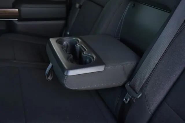 2020 Chevrolet Silverado 1500 4WD Crew Cab Short Bed RST