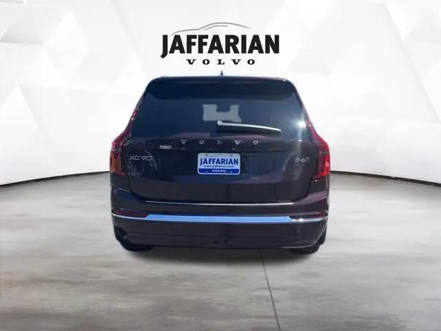 2026 Volvo XC90 Plus, B6 AWD Gas (mild hybrid), Gasoline, Bright, 7 Seats