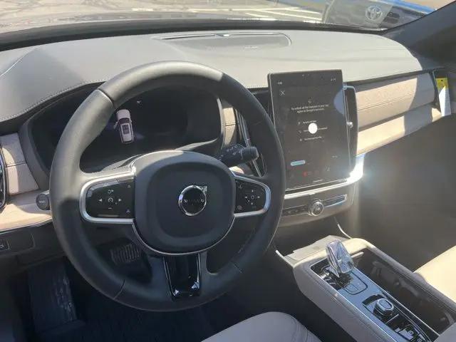 2026 Volvo XC90 Plus, B6 AWD Gas (mild hybrid), Gasoline, Bright, 7 Seats