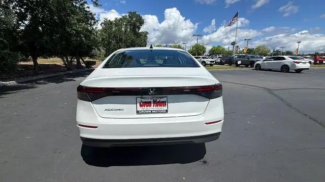 2026 Honda Accord Sedan SE