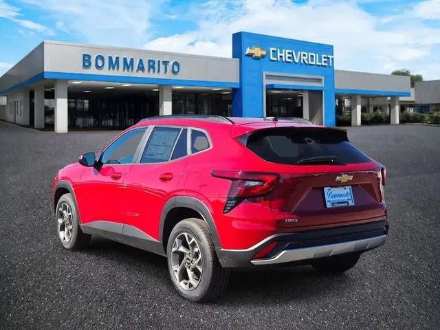 2026 Chevrolet Trax FWD LT