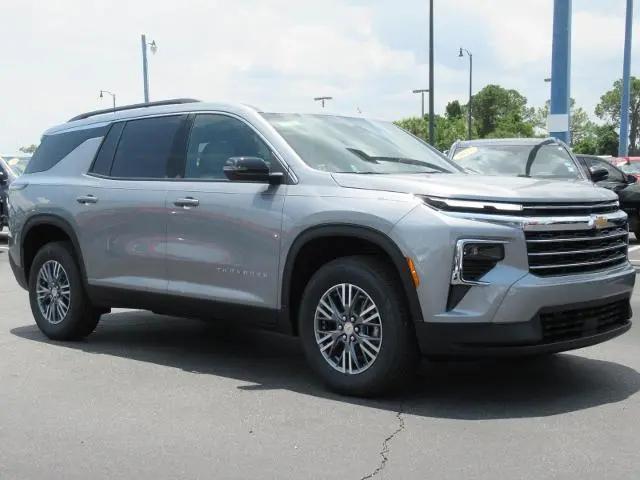 2026 Chevrolet Traverse FWD LT