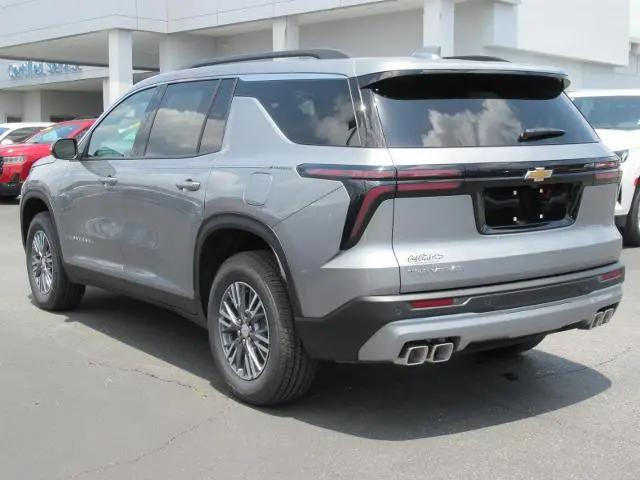2026 Chevrolet Traverse FWD LT