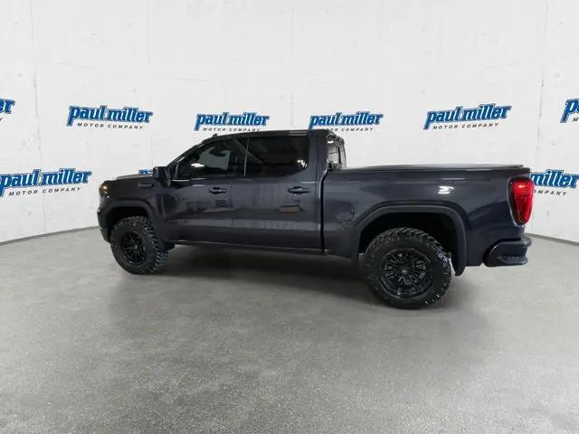 2022 GMC Sierra 1500 4WD Crew Cab Short Box AT4X