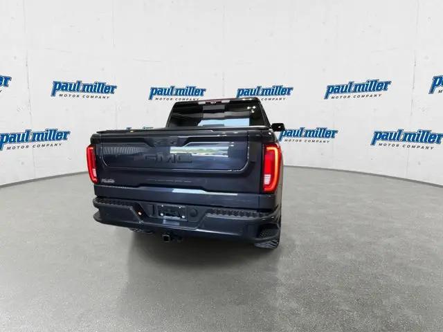 2022 GMC Sierra 1500 4WD Crew Cab Short Box AT4X
