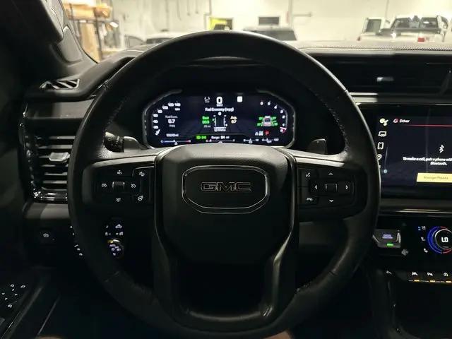 2022 GMC Sierra 1500 4WD Crew Cab Short Box AT4X