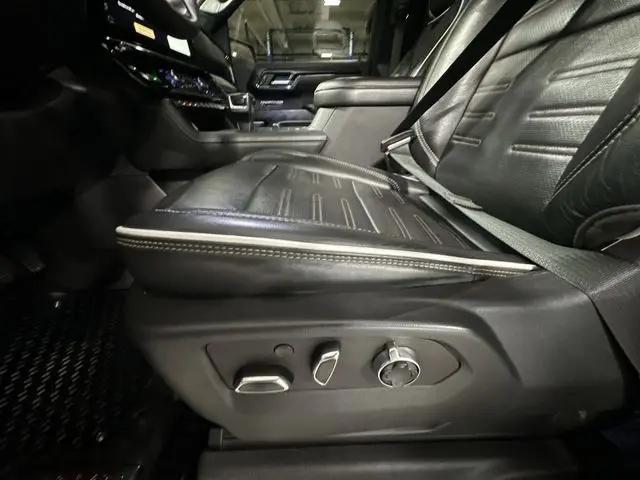 2022 GMC Sierra 1500 4WD Crew Cab Short Box AT4X