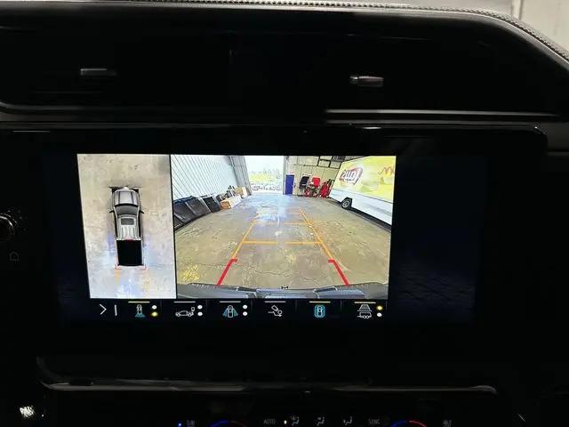2022 GMC Sierra 1500 4WD Crew Cab Short Box AT4X