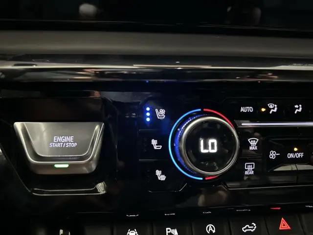 2022 GMC Sierra 1500 4WD Crew Cab Short Box AT4X