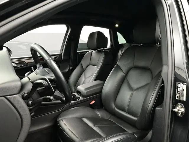 2023 Porsche Macan S