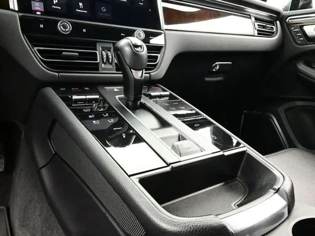 2023 Porsche Macan S