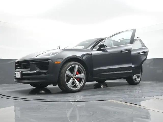 2023 Porsche Macan S