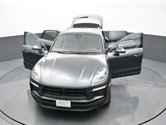 2023 Porsche Macan S