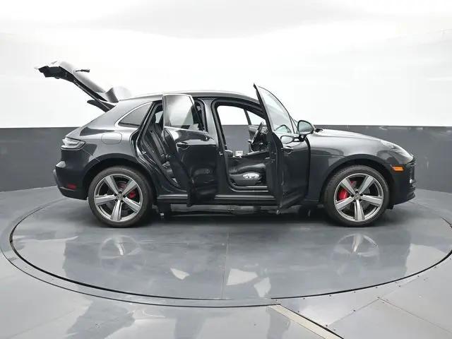 2023 Porsche Macan S