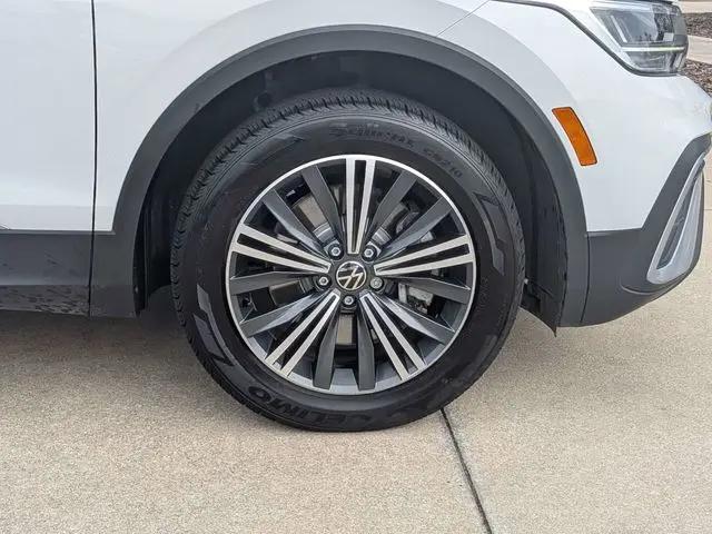 2024 Volkswagen Tiguan 2.0T Wolfsburg Edition