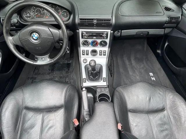 2001 BMW Z3 3.0i