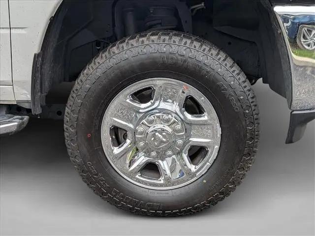 2020 Jeep Ram 2500 Big Horn Crew Cab 4x4 6'4" Box