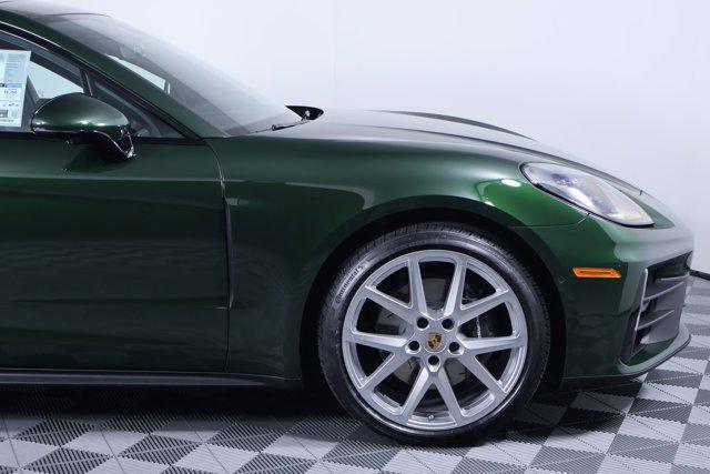 2026 Porsche Panamera 4