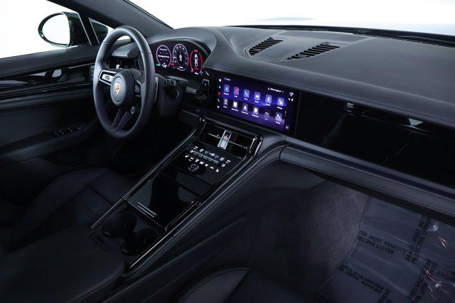 2026 Porsche Panamera 4