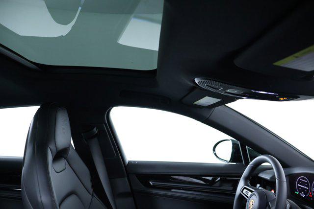 2026 Porsche Panamera 4