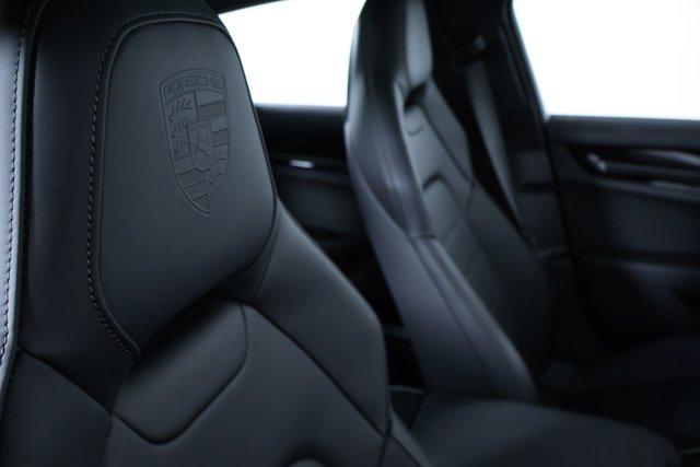 2026 Porsche Panamera 4