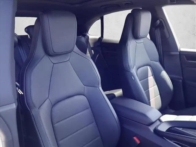 2025 Porsche Macan Electric Macan Electric