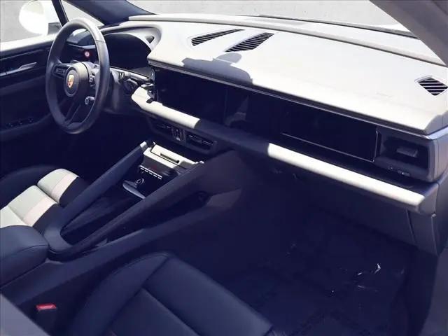 2025 Porsche Macan Electric Macan Electric