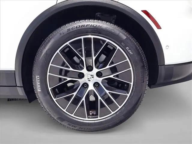 2025 Porsche Macan Electric Macan Electric