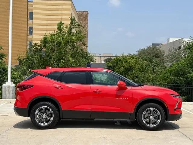 2025 Chevrolet Blazer FWD 2LT
