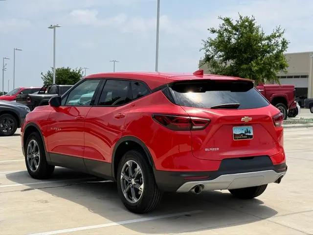 2025 Chevrolet Blazer FWD 2LT