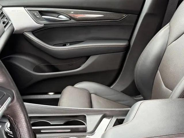 2023 Cadillac CT5 Sport