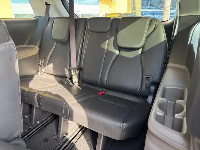 2025 Kia Carnival MPV LXS
