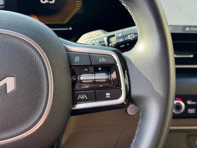 2025 Kia Carnival MPV LXS
