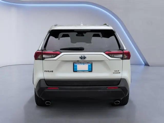 2022 Toyota RAV4 Hybrid XLE Premium