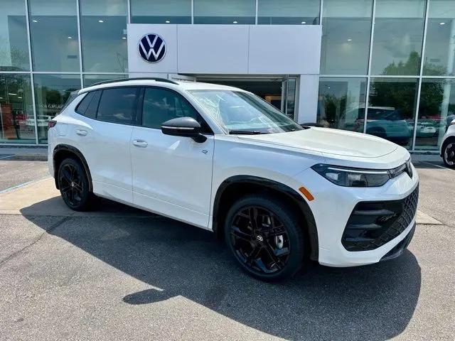 2026 Volkswagen Tiguan SE R-Line Black for sale in Clarksville, IN