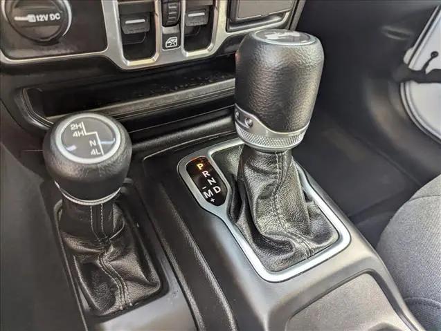 2025 Jeep Wrangler 4-Door Summit 4x4