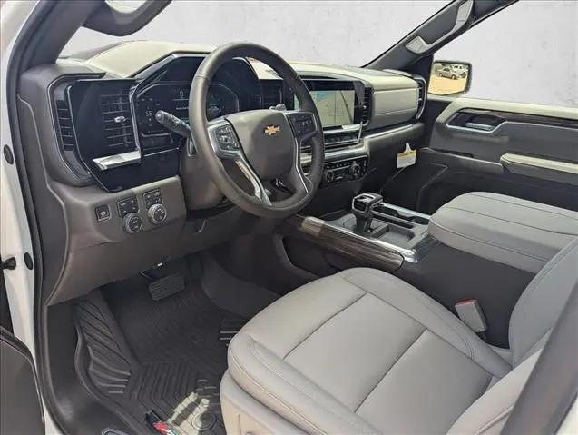 2026 Chevrolet Silverado 1500 4WD Crew Cab Standard Bed LT