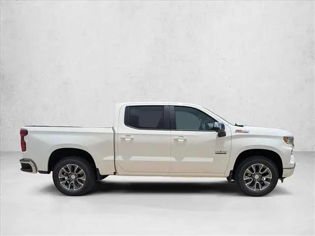 2026 Chevrolet Silverado 1500 4WD Crew Cab Standard Bed LT