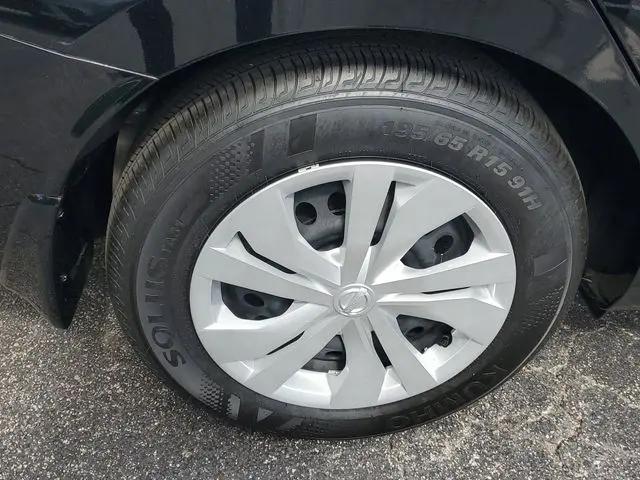2024 Nissan Versa 1.6 S