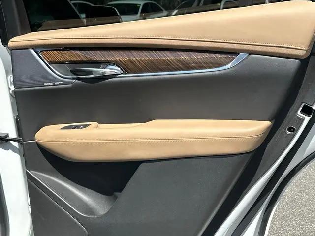 2021 Cadillac XT6 AWD Sport