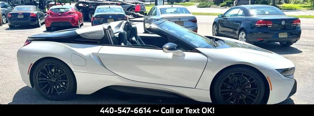 2019 BMW i8 Roadster