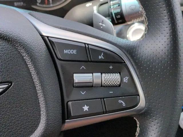 2025 Genesis G70 3.3T AWD Sport Advanced